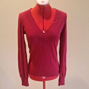 Y2K Express Red V-Neck Sweater Size M